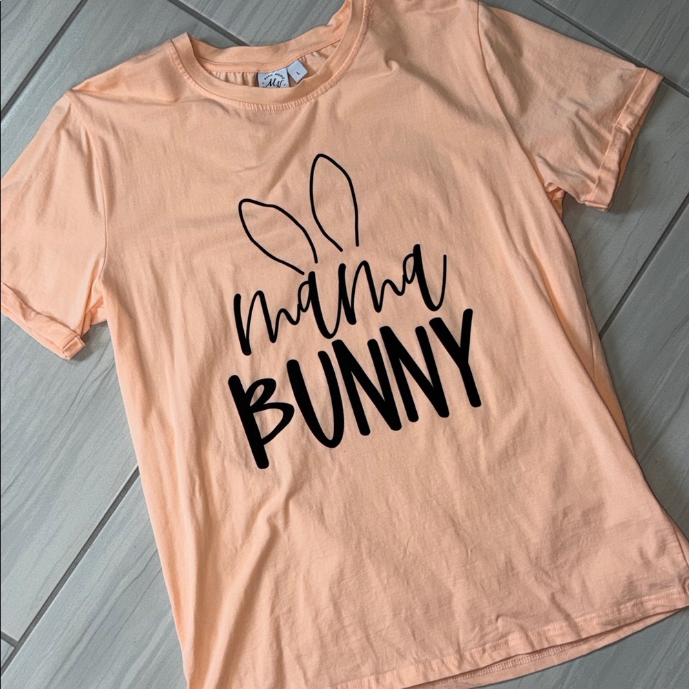 Mama Bunny Peach Tee